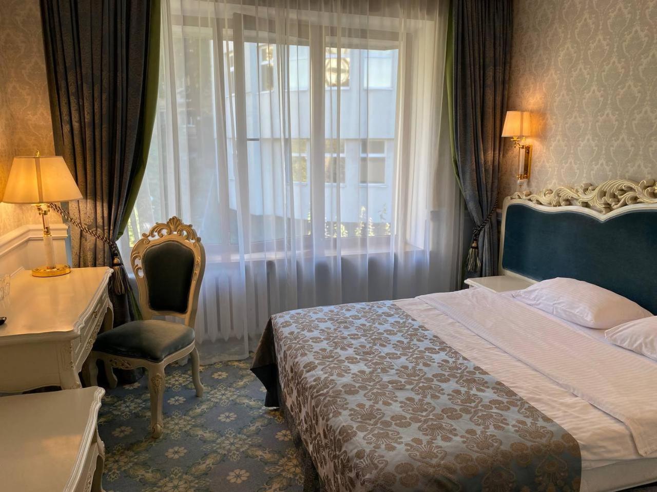 Royal Olympic Hotel Kiev Kamer foto